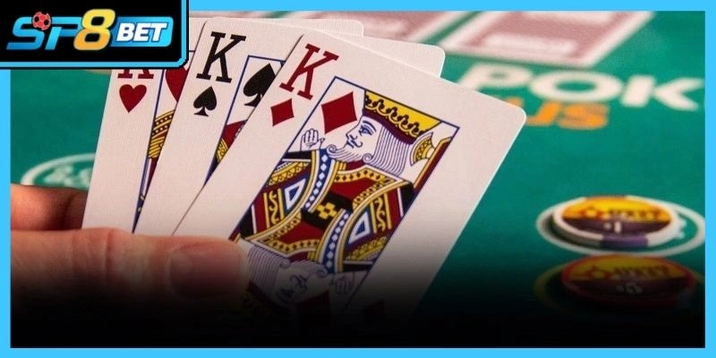 Cao thủ phân tích kỹ lưỡng các khả năng xuất hiện lá bài trong ván